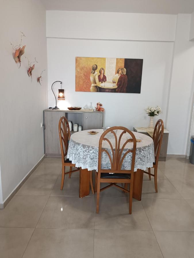 Buganvilla Sea View Apts 阿齐亚·佩拉加 外观 照片