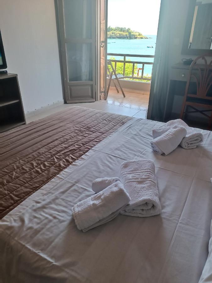 Buganvilla Sea View Apts 阿齐亚·佩拉加 外观 照片