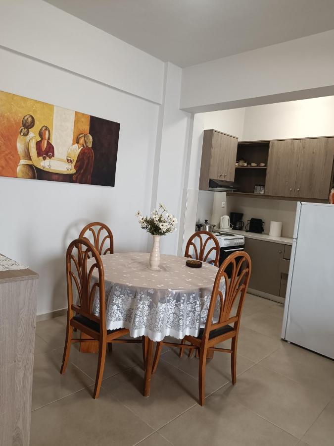 Buganvilla Sea View Apts 阿齐亚·佩拉加 外观 照片